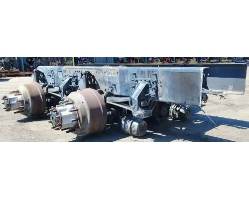 VOLVO Corporate Air Cutoff Tandem Axle