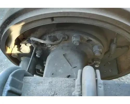 VOLVO Corporate Air Cutoff Tandem Axle