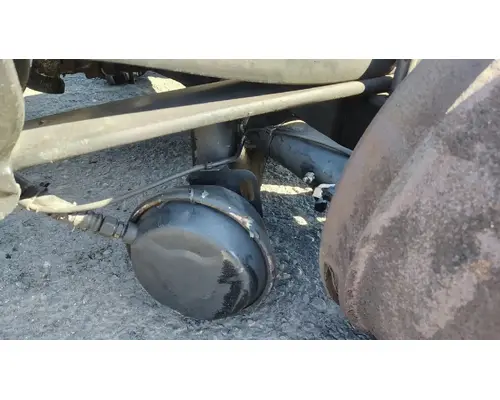 VOLVO Corporate Air Cutoff Tandem Axle