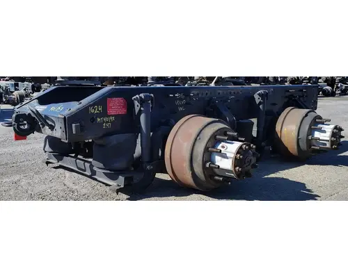 VOLVO Corporate Air Cutoff Tandem Axle