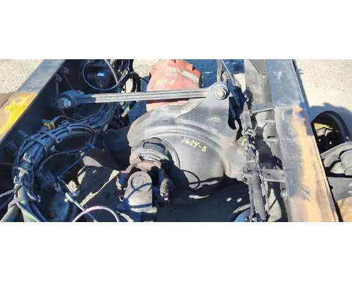 VOLVO Corporate Air Cutoff Tandem Axle