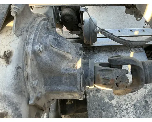 VOLVO Corporate Air Cutoff Tandem Axle