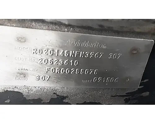 VOLVO Corporate Air Cutoff Tandem Axle