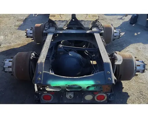 VOLVO Corporate Air Cutoff Tandem Axle