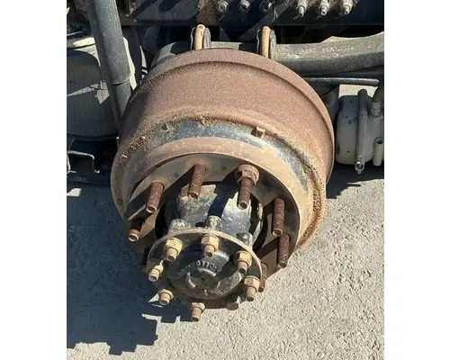 VOLVO Corporate Air Cutoff Tandem Axle