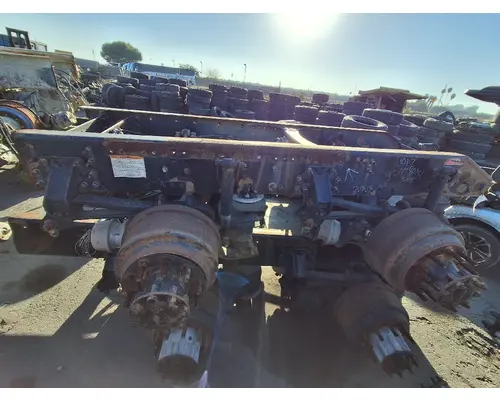 VOLVO Corporate Air Cutoff Tandem Axle