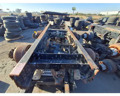 VOLVO Corporate Air Cutoff Tandem Axle