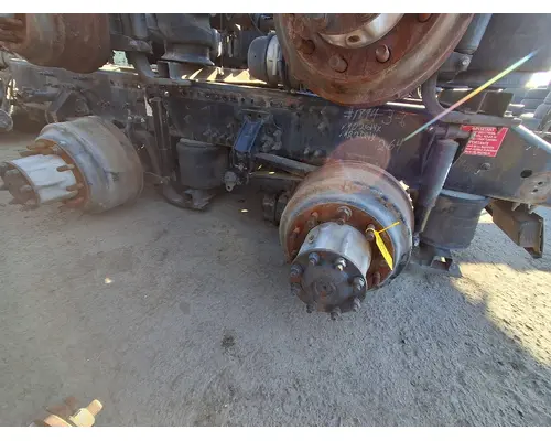 VOLVO Corporate Air Cutoff Tandem Axle