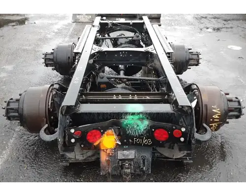 VOLVO Corporate Air Cutoff Tandem Axle