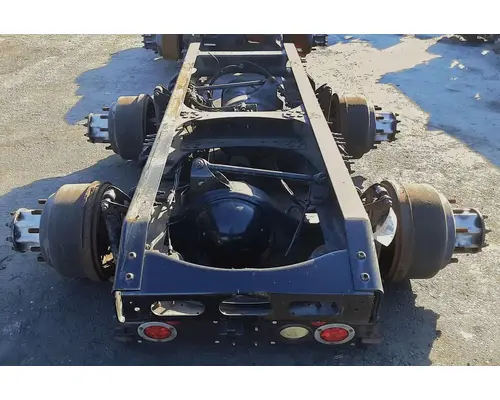 VOLVO Corporate Air Cutoff Tandem Axle