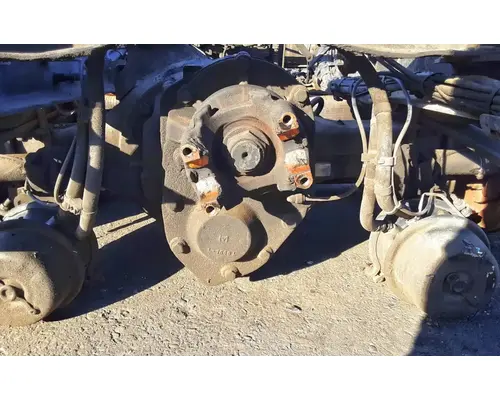 VOLVO Corporate Air Cutoff Tandem Axle