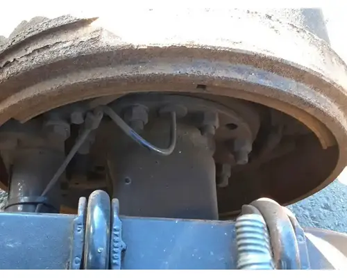 VOLVO Corporate Air Cutoff Tandem Axle