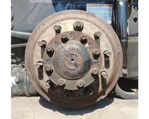 VOLVO Corporate Air Tandem Cutoffs