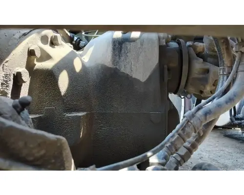 VOLVO Corporate Air Tandem Cutoffs