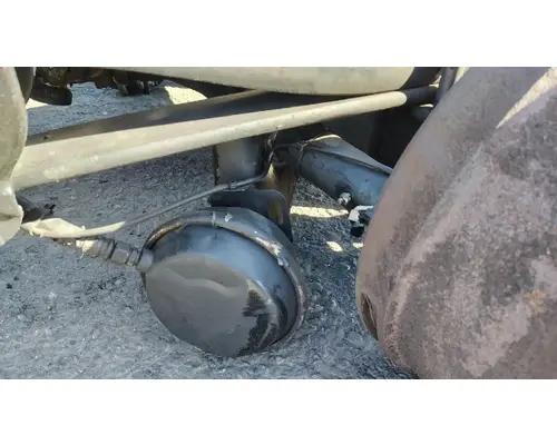 VOLVO Corporate Air Tandem Cutoffs