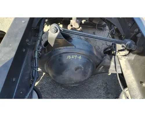 VOLVO Corporate Air Tandem Cutoffs