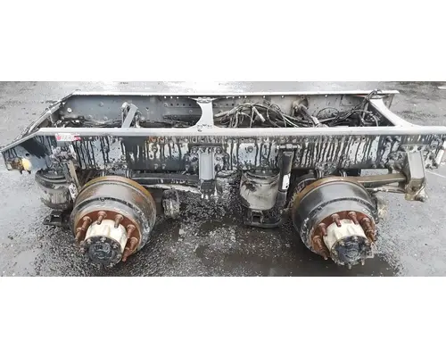 VOLVO Corporate Air Tandem Cutoffs