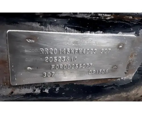 VOLVO Corporate Air Tandem Cutoffs