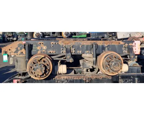 VOLVO Corporate Air Tandem Cutoffs