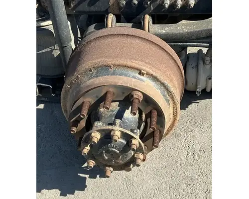 VOLVO Corporate Air Tandem Cutoffs