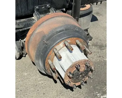 VOLVO Corporate Air Tandem Cutoffs