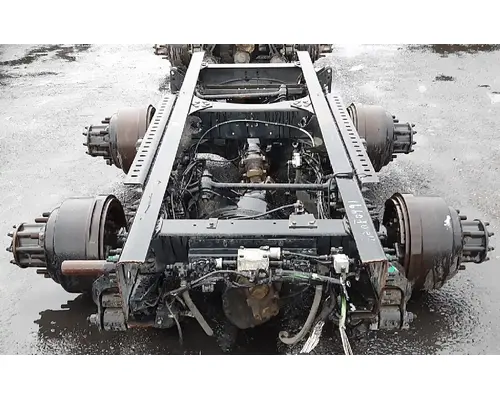 VOLVO Corporate Air Tandem Cutoffs