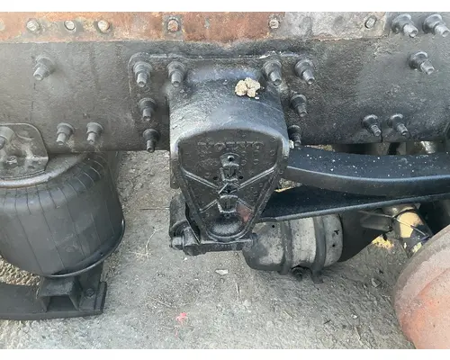 VOLVO Corporate Air Tandem Cutoffs