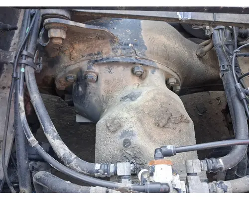 VOLVO Corporate Air Tandem Cutoffs