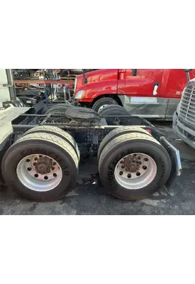 VOLVO Corporate Air Tandem Cutoffs