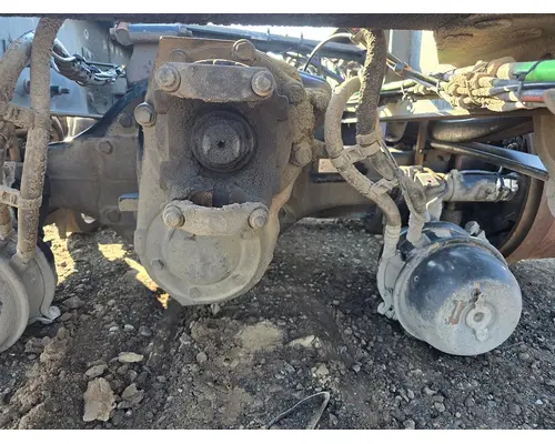 VOLVO Corporate Air Tandem Cutoffs