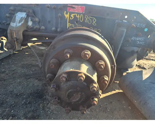 VOLVO Corporate Air Tandem Cutoffs