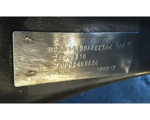 VOLVO Corporate Air Tandem Cutoffs