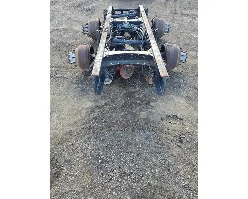 VOLVO Corporate Air Tandem Cutoffs