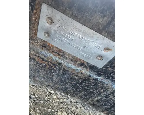 VOLVO Corporate Air Tandem Cutoffs