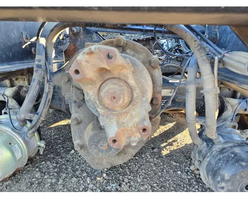 VOLVO Corporate Air Tandem Cutoffs