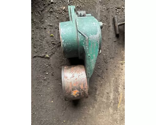 VOLVO D-13 Belt Tensioner