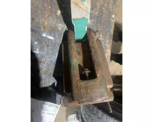 VOLVO D-13 Bracket, Misc.