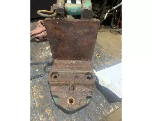 VOLVO D-13 Bracket, Misc.