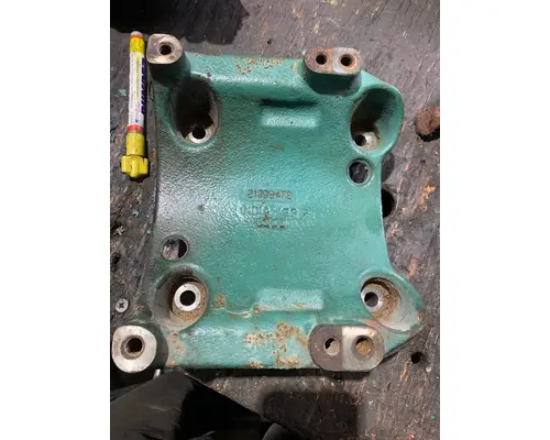 VOLVO D-13 Bracket, Misc.