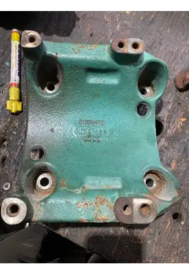 VOLVO D-13 Bracket, Misc.