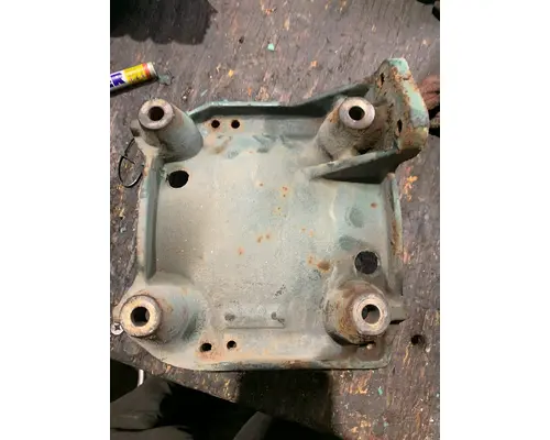 VOLVO D-13 Bracket, Misc.