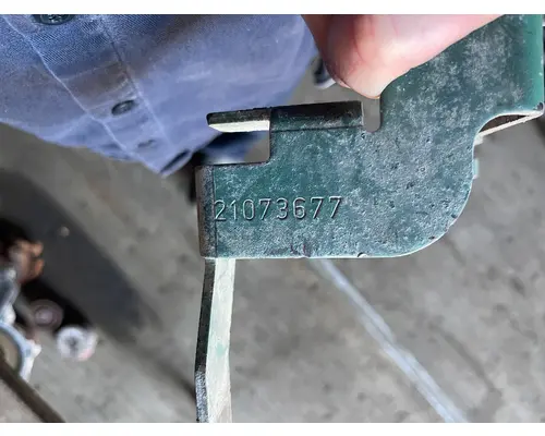 VOLVO D-13 Bracket, Misc.