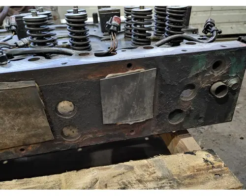 VOLVO D-13 Cylinder Head