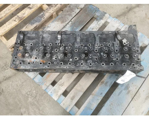 VOLVO D-13 Cylinder Head