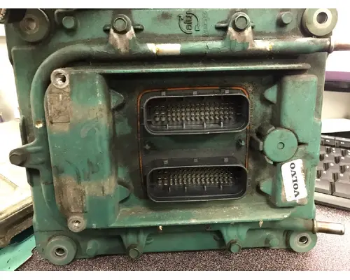VOLVO D-13 Electronic Engine Control Module