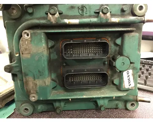 VOLVO D-13 Electronic Engine Control Module