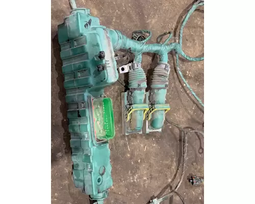 VOLVO D-13 Engine Assembly