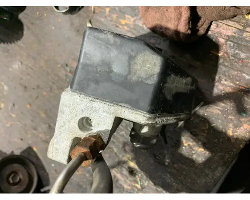 VOLVO D-13 Engine Parts Misc.