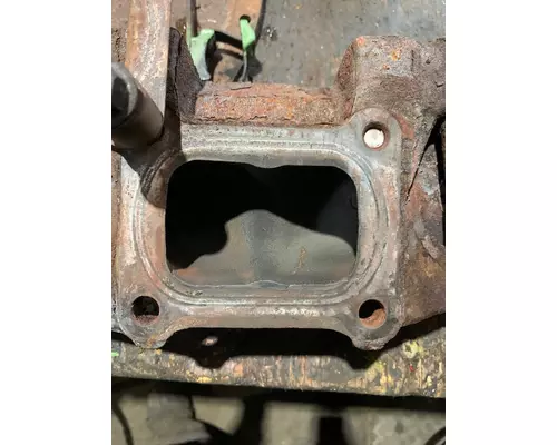 VOLVO D-13 Exhaust Manifold