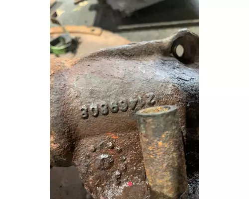 VOLVO D-13 Exhaust Manifold